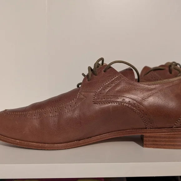 Christy Dawn Oxfords Classic Lace-Up Design - Picture 4 of 11